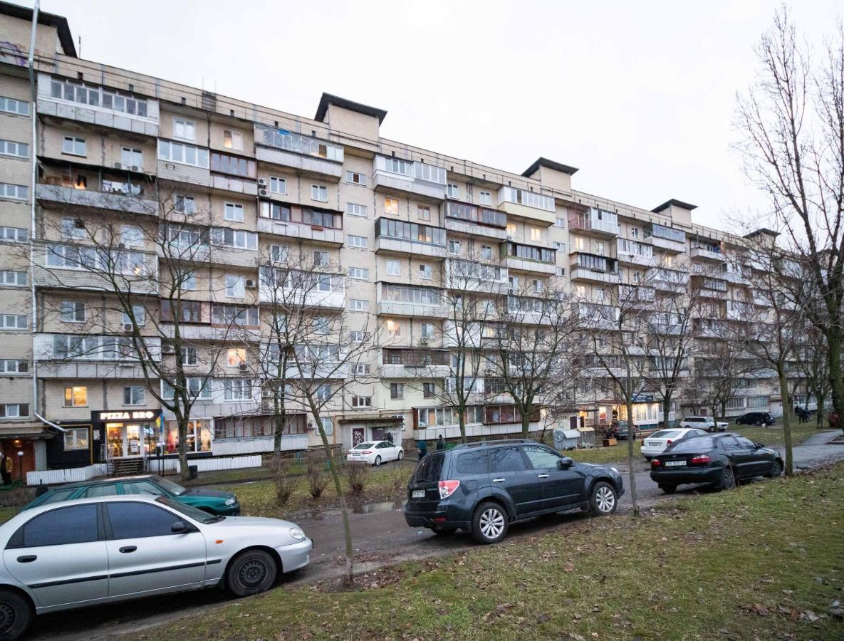 Kvartirkoff Na Arhipenko 8 Kiev Buitenkant foto